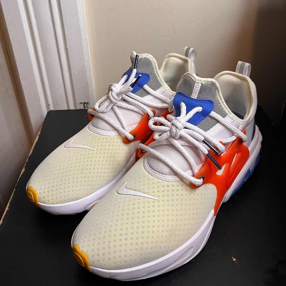 Nike Prestos size 10.5M